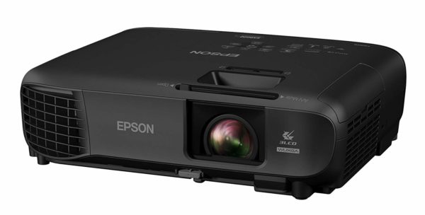 Epson Pro EX9220 1080p+ WUXGA 3,600 lumens color brightness